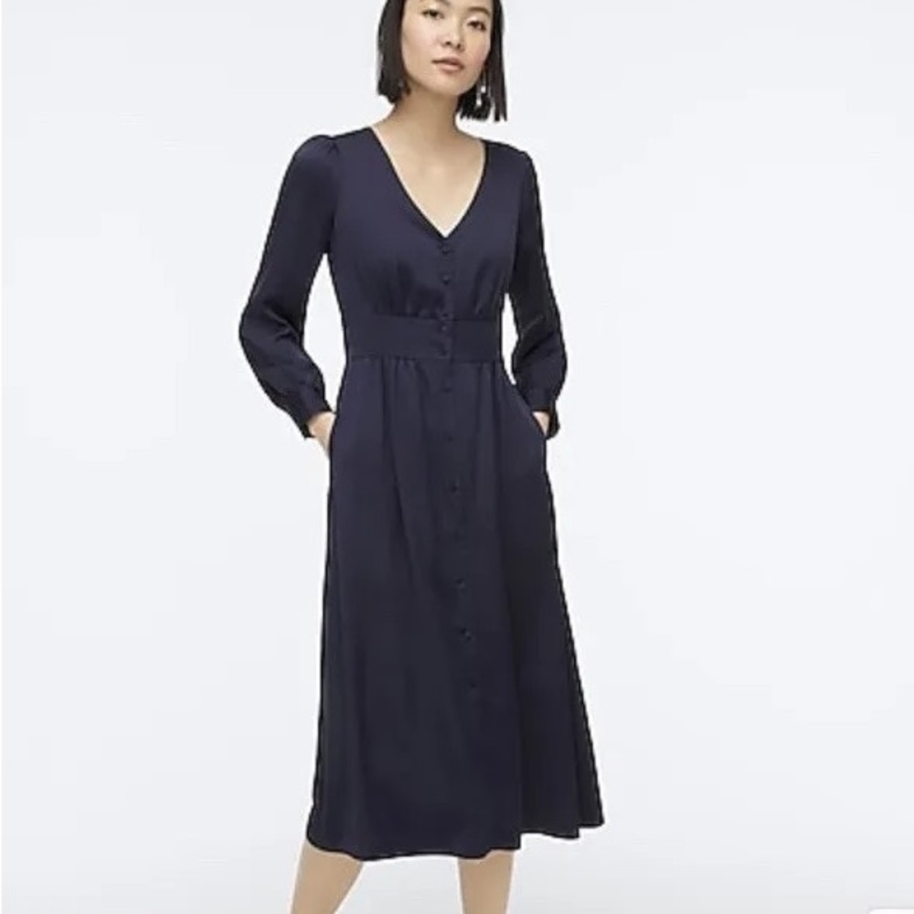 J CREW navy, long sleeved, button front (sz 6) A-line midi